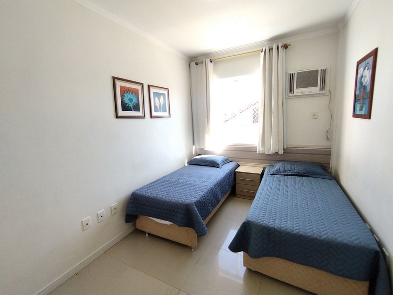 Apartamento pertinho da Praia de Bombas - 2 dorms 6 pessoas