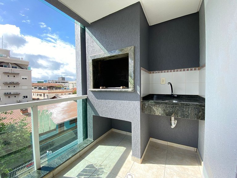 Duplex com piscina na praia de Bombinhas