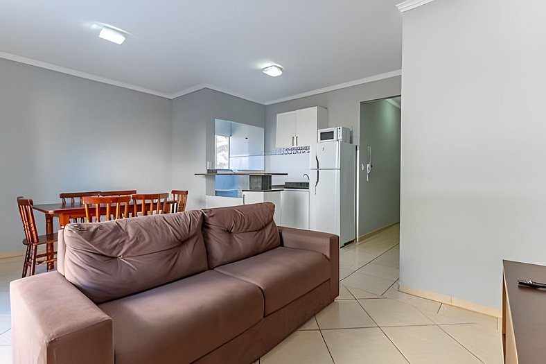 Excelente Apartamento 190m da Praia de bombinhas -