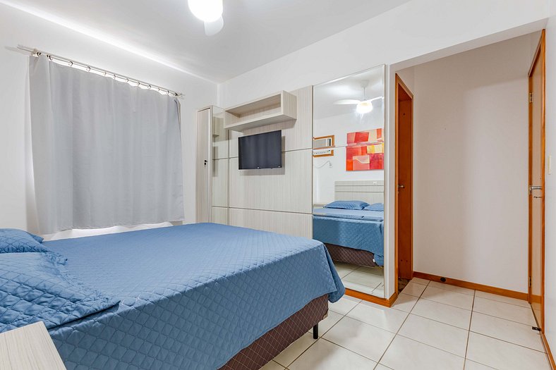 Excelente Apartamento em Bombas - 3 dormitórios